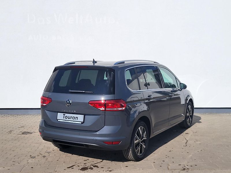 Volkswagen Touran (2026) People 1,5 TSI 110kW  - fotka 2 z 27