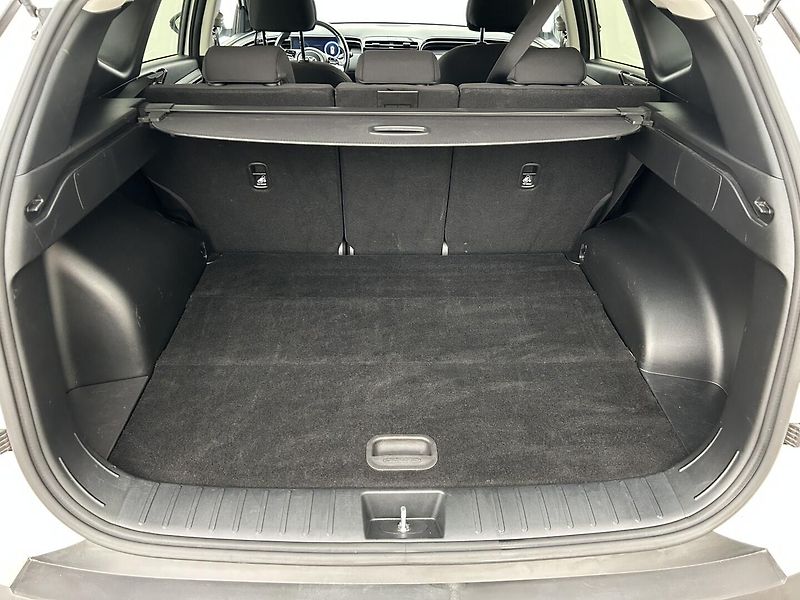 Hyundai Tucson 1.6 T-GDI SMART - fotka 36 z 37