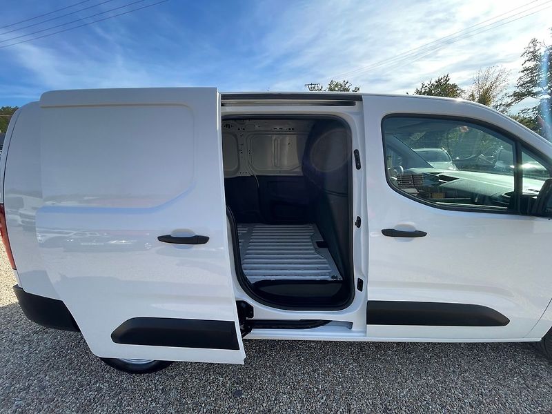 Toyota ProAce 1.5D-4D 75kW*L2H1*CZ*130tisKM - fotka 19 z 22