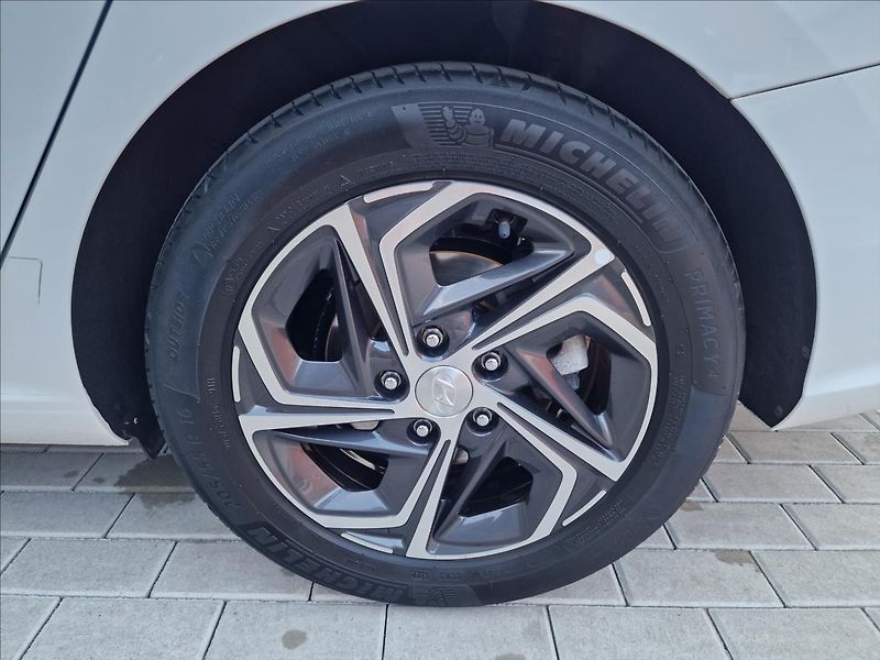 Hyundai i30 1.0T-Gdi Smart Kombi,ČR,1.Maj - fotka 42 z 50