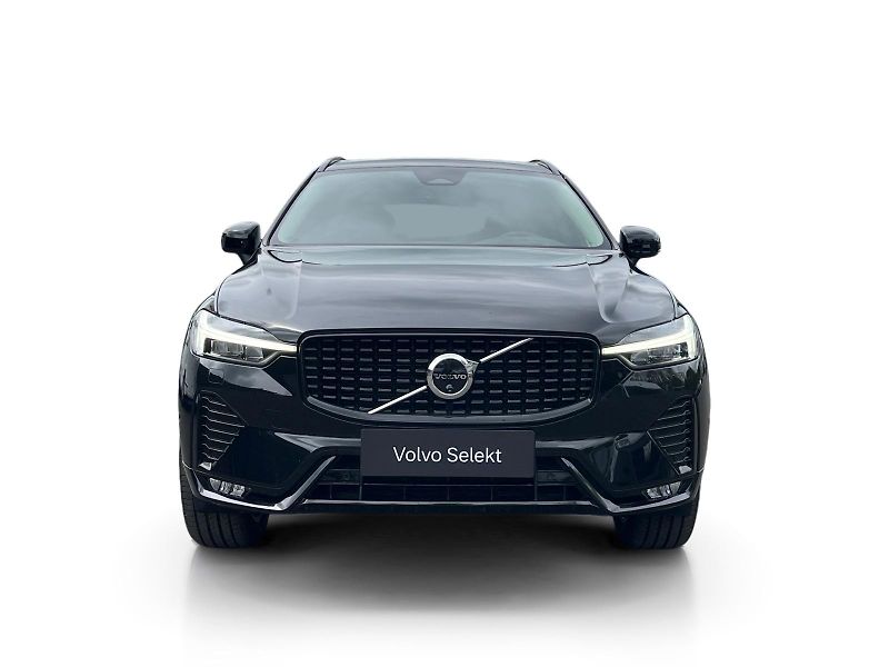 Volvo XC60 B5 AWD PLUS DARK/360/vent/kola - fotka 9 z 50