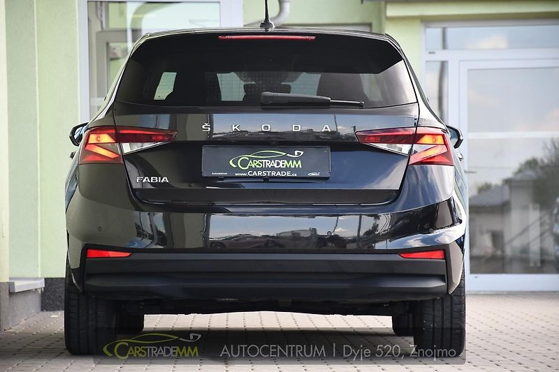 Škoda Fabia 1.0TSi STYLE 1M ČR - fotka 5 z 49