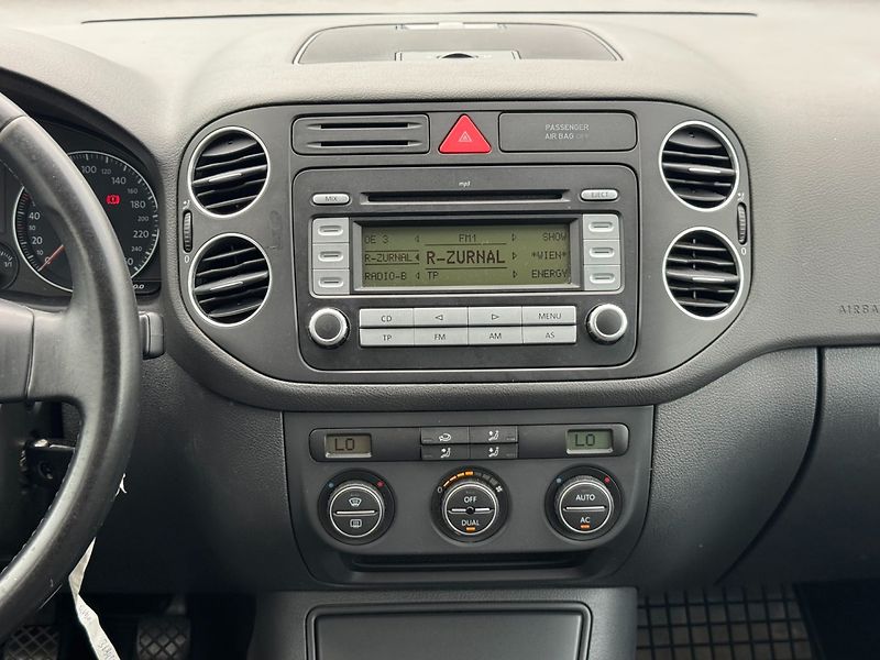Volkswagen Golf Plus (2007) Comfortline 1.9 TDI 66kW - fotka 19 z 31