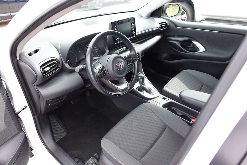 Toyota Yaris 1,5HSD Comfort - fotka 10 z 26