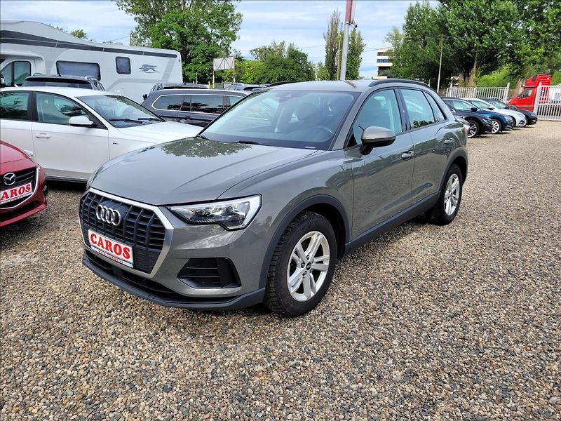 Audi Q3 1,5 TFSI,S-tronic,TFT,kůže - fotka 1 z 50