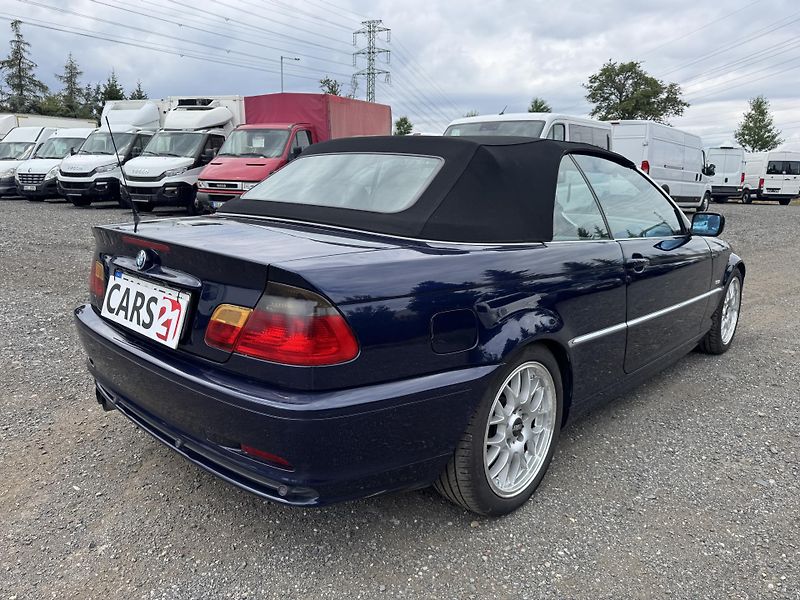 BMW Řada 3 323CI, CABRIO - fotka 5 z 40
