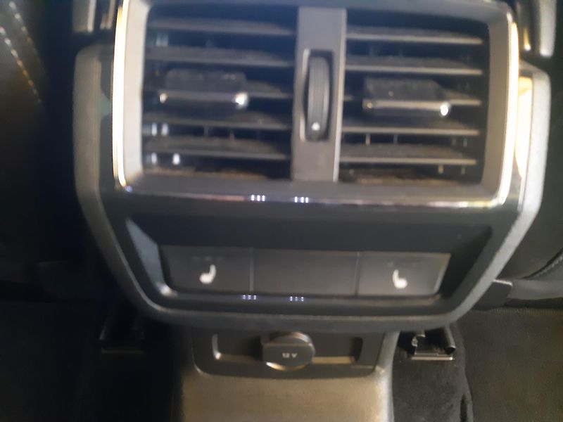 Škoda Karoq 2.0 TDI 4x4 SPORTLINE          - fotka 22 z 26