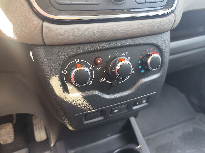 Dacia Dokker 1.6 MPI/75kW Tažné - fotka 16 z 22