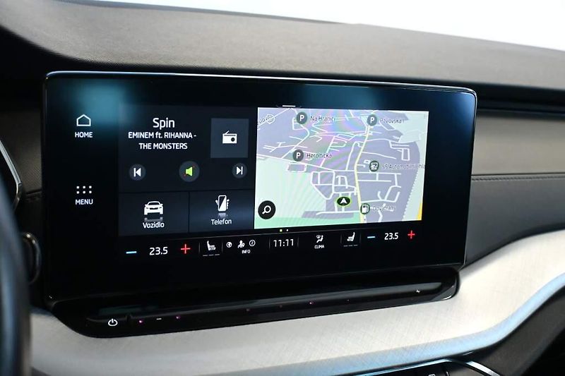 Škoda Octavia (2022) 2.0 4x4 DSG LED TOUR Virtual T - fotka 17 z 39