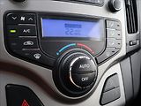 Hyundai i30 1,6   i SW DigiKlima,Tempomat, - náhled 17
