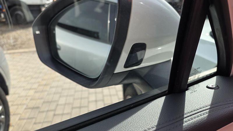 Volkswagen Tayron (2025) 2.0 TSI 150kW 4x4 DSG Eleg TZ  - fotka 9 z 55