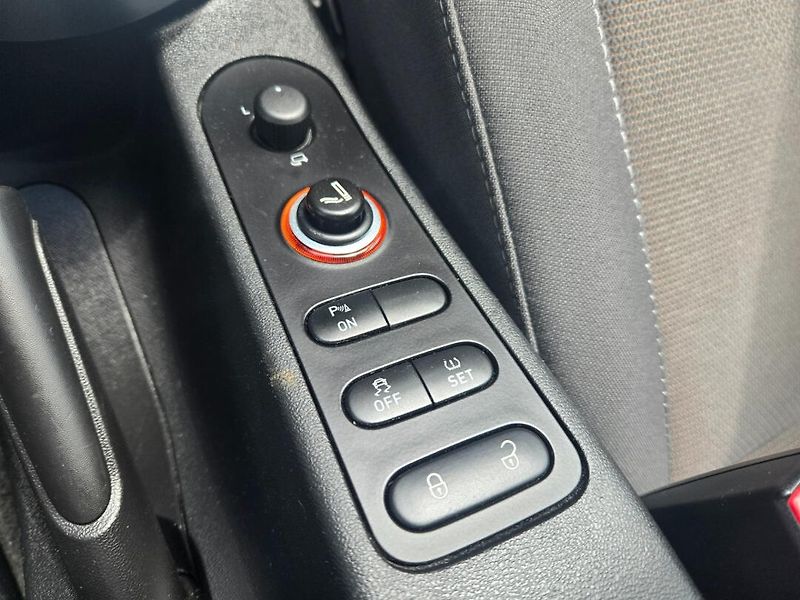 Seat Altea (2013) 2.0 TDI XL Navi, TOP - fotka 11 z 39