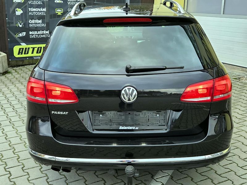 Volkswagen Passat TDi Highline, SERV.KNIHA       - fotka 17 z 51