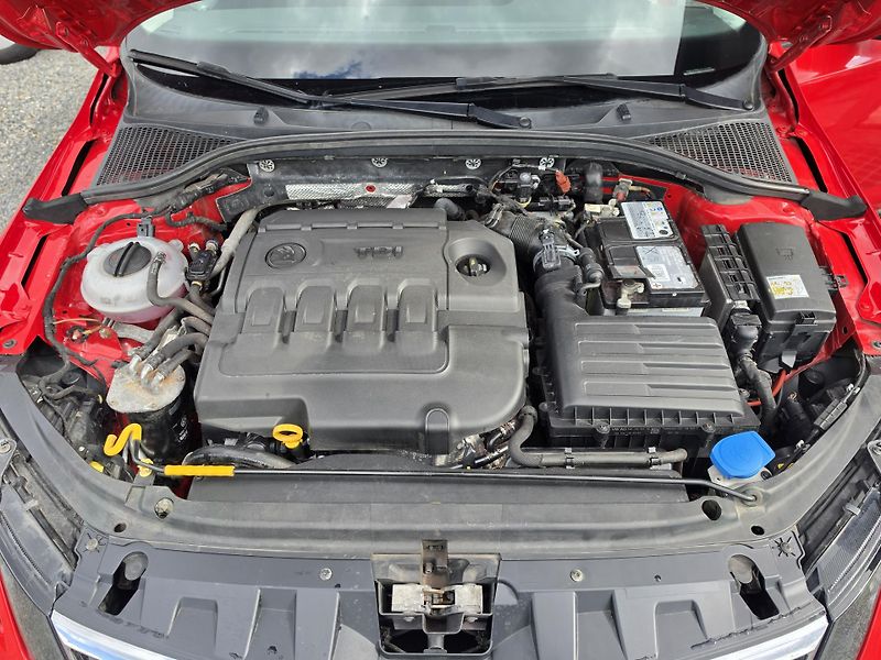 Škoda Octavia III.1.6 TDI tz - fotka 18 z 22