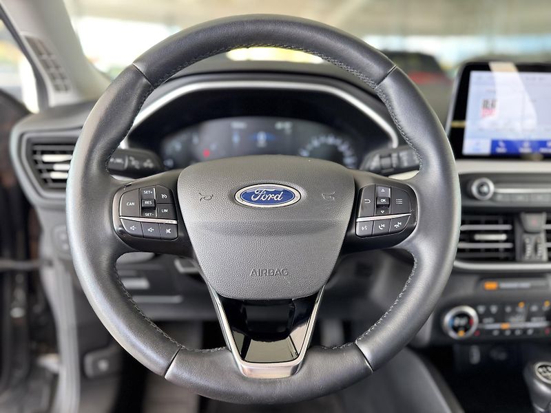 Ford Focus 1,5TDCi 88kW*Vyhř.Volant*Navi - fotka 10 z 33