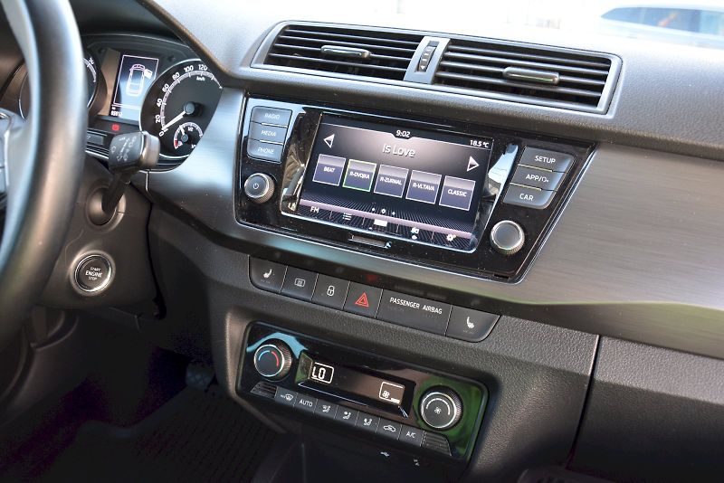 Škoda Fabia (2020) Combi 1.0 TSI 70 kW Style PLUS - fotka 17 z 23