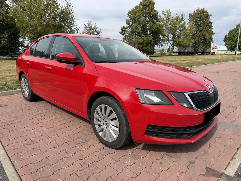 Škoda Octavia (2018) 1.6TDi Liftback,Facelift,tažné - fotka 4 z 9