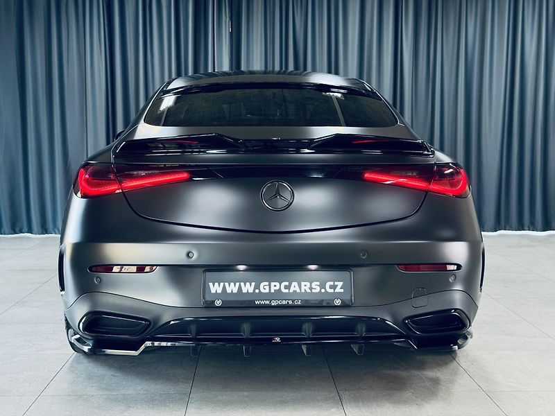 Mercedes-Benz CLE (2024) 300 4M AMG Magno MAX V ZARUKA - fotka 5 z 34