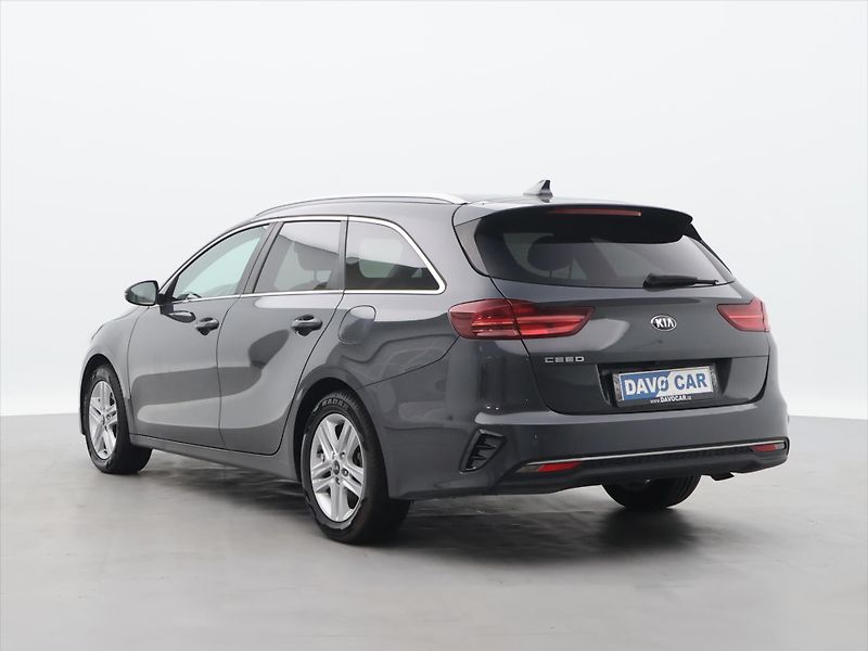 Kia Ceed 1,4 T-GDI Fresh CZ - fotka 5 z 28