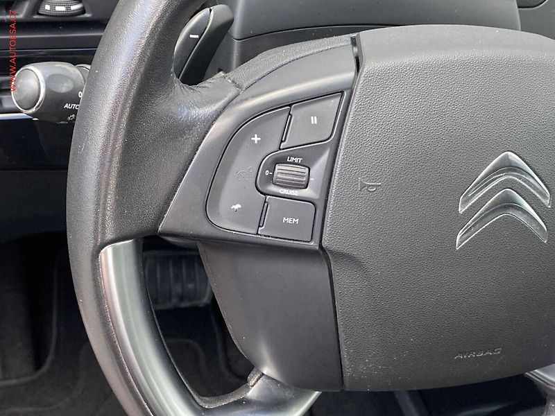 Citroën C4 SpaceTourer (2019) 1.2 PT, Feel, AT, navi - fotka 13 z 19