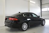 Jaguar XE  2.0 132kW SEDAN 2WD AUT - náhled 4