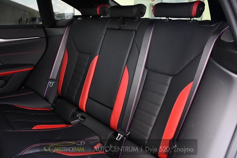 BMW Řada 4 420d xD NTOP TAŽNÉ HUD ČR 1.M - fotka 14 z 57