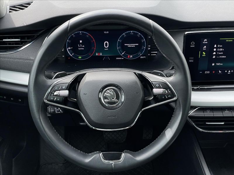 Škoda Octavia 2,0 TDI DSG Style MatrixLED - fotka 8 z 22