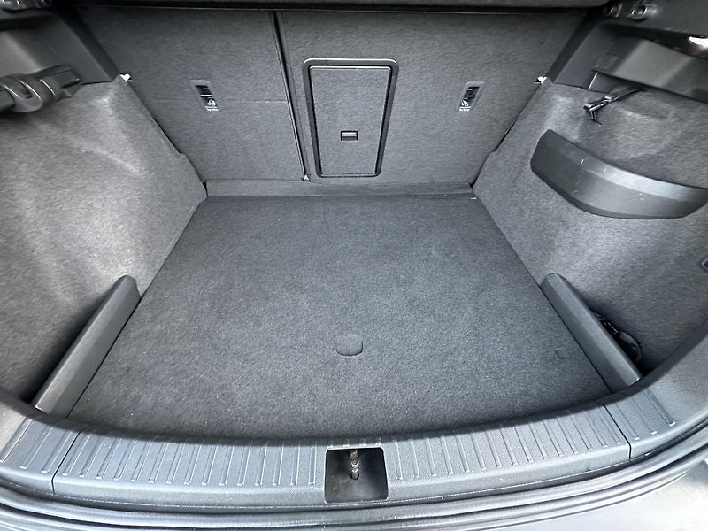 Škoda Karoq (2022) CLEVER 2.0TDI/110kW *DSG* 4x4  - fotka 32 z 42