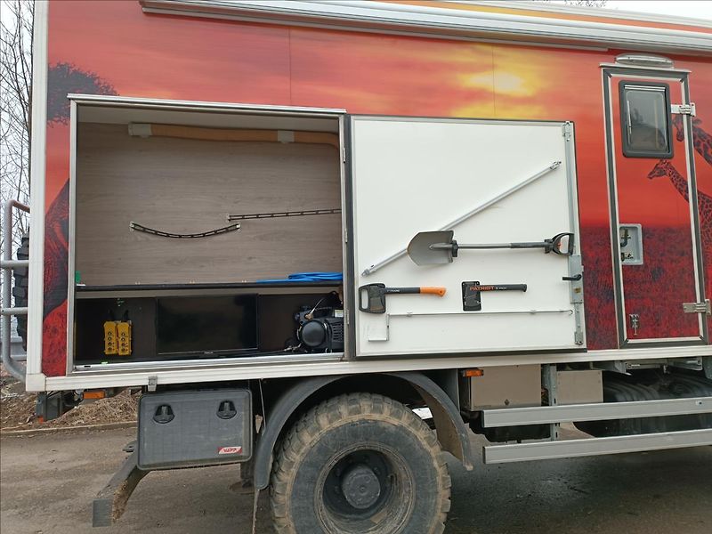 Iveco Ostatní 5,9 - fotka 7 z 29