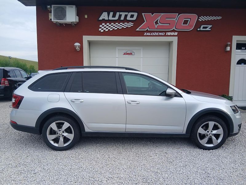Škoda Octavia 2.0 TDi SCOUT 1.MAJ ČR - fotka 2 z 38