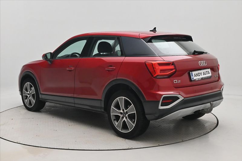 Audi Q2 1,5 35 TFSI 110 kW S-Tronic Zá - fotka 7 z 31