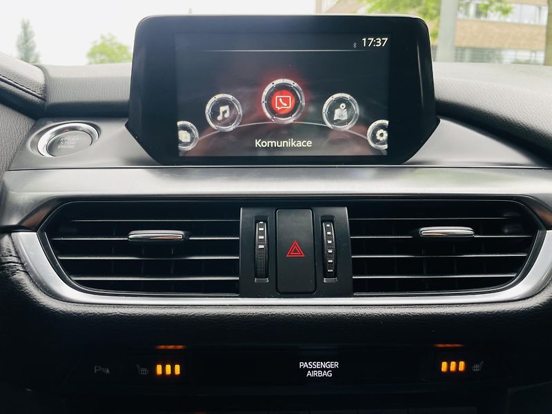 Mazda 6 2.0i AUTOMAT 1MAJITEL SERVISKA - fotka 37 z 45