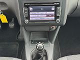 Volkswagen Touran (2014) Comfortline 1.6 TDI 77kW - náhled 19