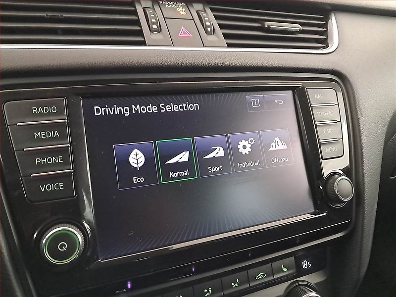Škoda Octavia (2016) Scout 2.0 TDI, 4X4, Automat - fotka 21 z 22