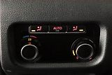 Volkswagen Sharan (2011) 2.0 TSI, Automat, Kůže, Navi - náhled 18