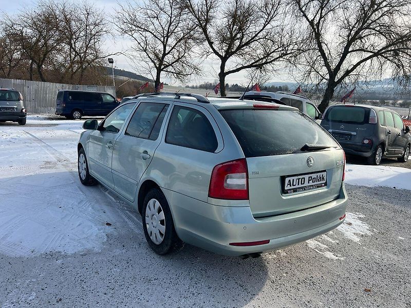 Škoda Octavia 1.4 TSi - fotka 13 z 14