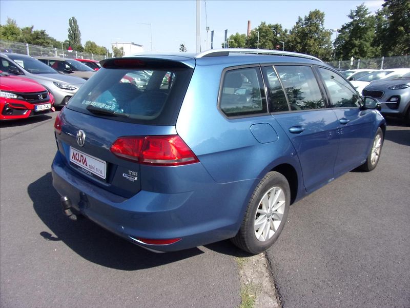 Volkswagen Golf 1,2 TSI  Variant  81kW ČR - fotka 3 z 26