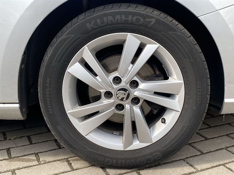 Škoda Fabia (2022) Combi 1.0 TSI Ambition + - fotka 23 z 27