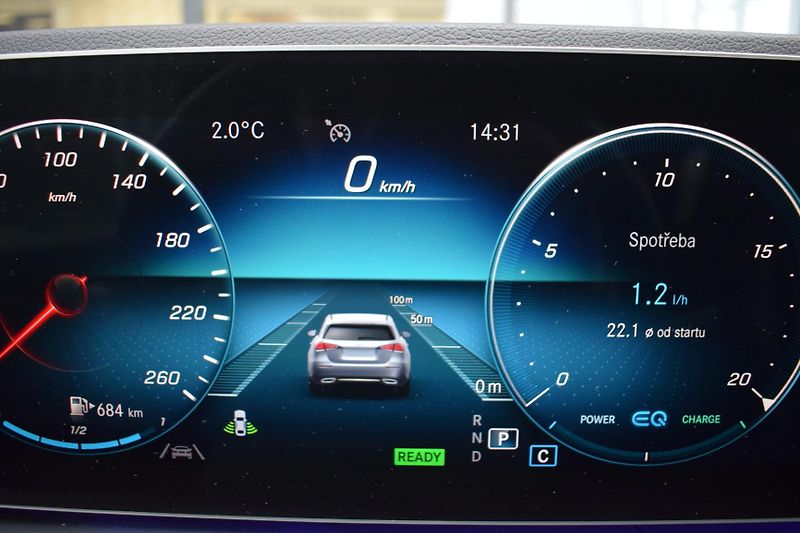 Mercedes-Benz GLE (2020) 450/360kam/Distronic/Pamětsed - fotka 11 z 59