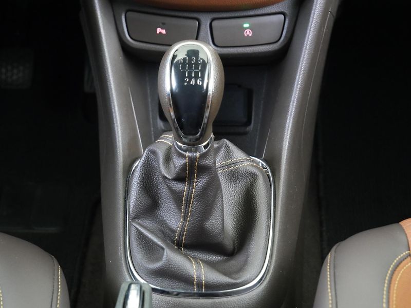 Opel Mokka - fotka 21 z 23