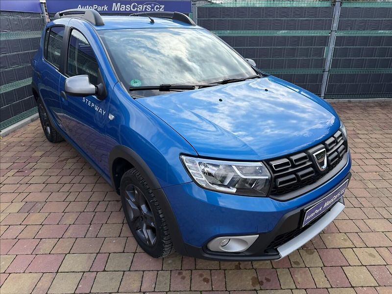 Dacia Sandero 0.9 TCe Stepway - fotka 3 z 18