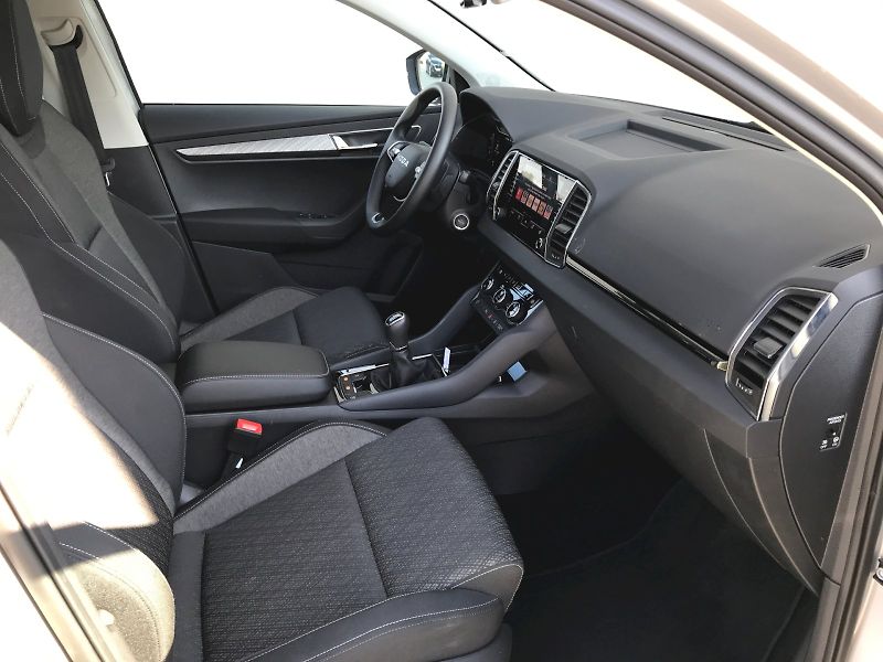 Škoda Karoq (2025) SEL TS 110/1.5 M6F - fotka 25 z 26