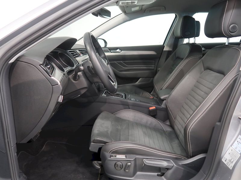 Volkswagen Passat (2022) ELEGANCE 2.0TDI EVO DSG - fotka 13 z 38