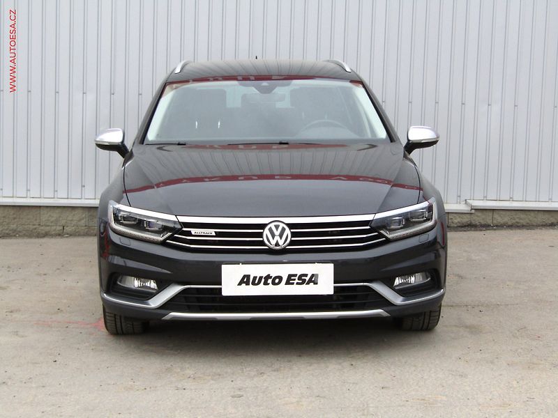 Volkswagen Passat (2018) 2.0TDI, ČR, Alltrack, DSG - fotka 2 z 22
