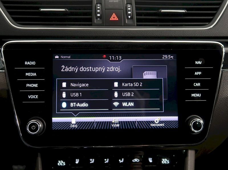 Škoda Superb (2020) LAURIN&KLEMENT 2.0TDI 140KW DS - fotka 28 z 48