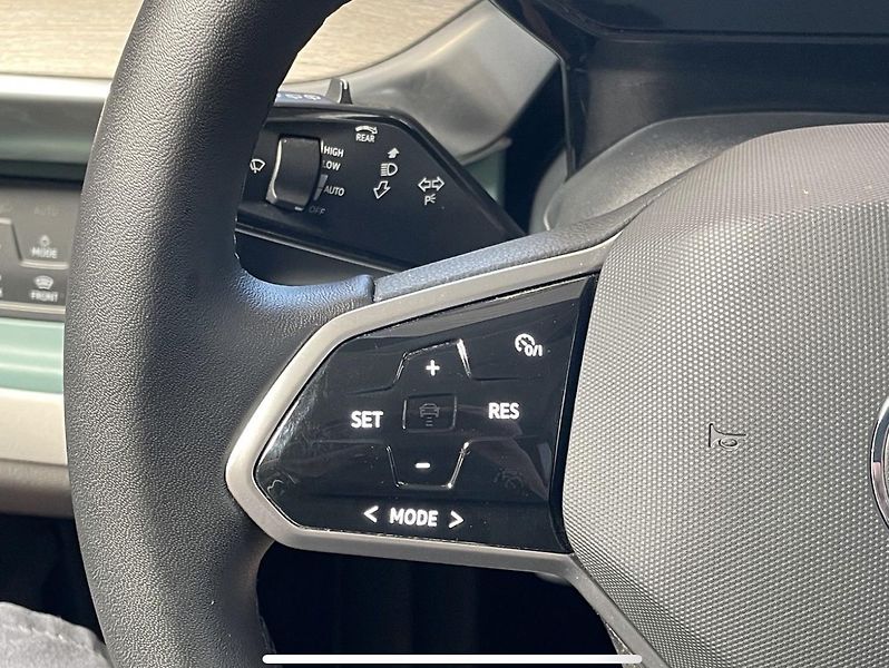 Volkswagen ID.Buzz (2022) 21
