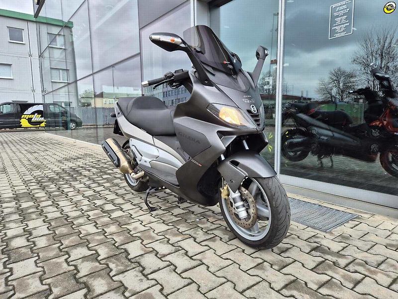 Gilera Nexus 500 (2005) - fotka 2 z 21