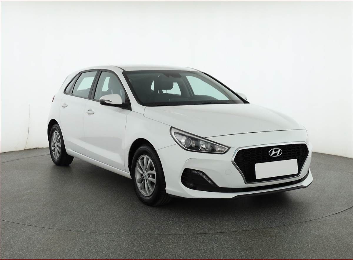 Hyundai i30 1.4 CVVT, Serv.kniha, Tempomat