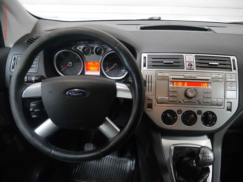 Ford Kuga (2009) 2.0 TDCI 4x4, ČR, STK2/28 - fotka 13 z 17