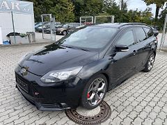 Ford Focus ST 2.0 EB 184 kW serviska - fotografie inzerátu